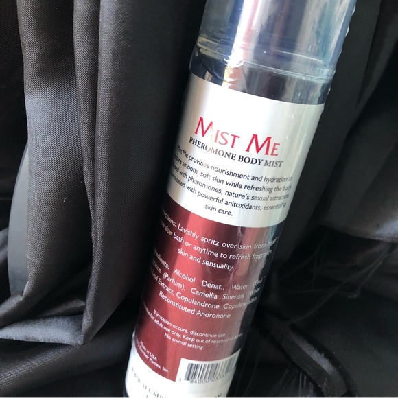 Mist Me Slumber Parties Blissful Berry 8oz. Discontinued Edition - Picture 3 of 6